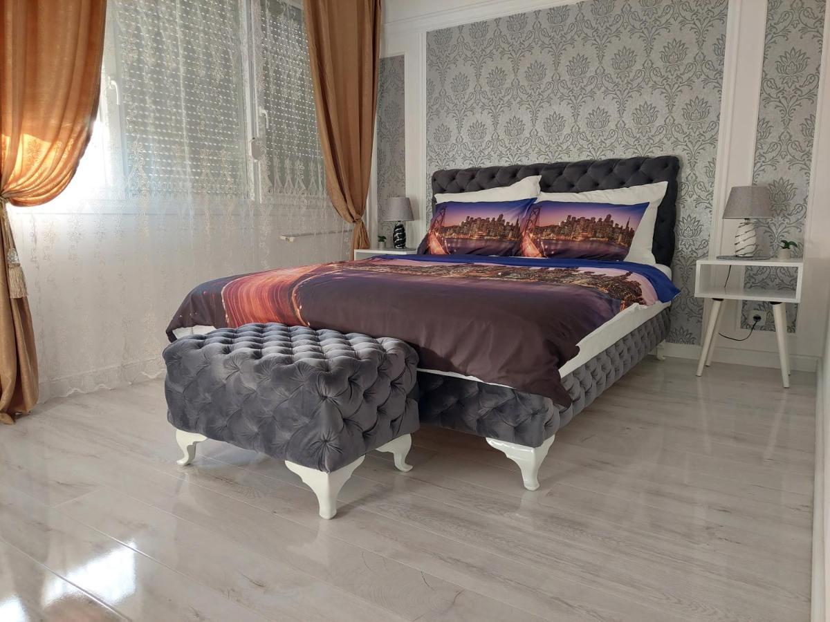 Apartman Star Lux Kula Ngoại thất bức ảnh