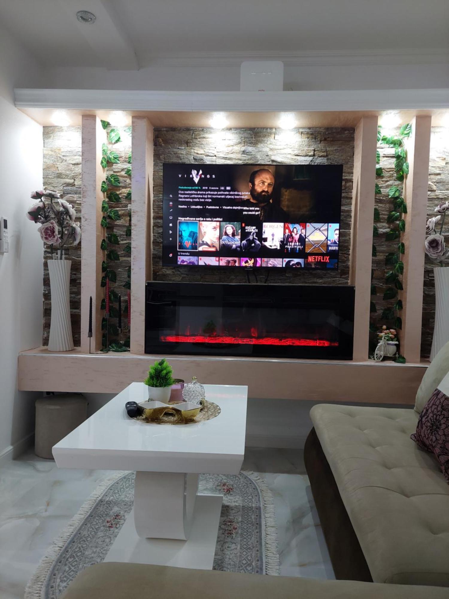 Apartman Star Lux Kula Ngoại thất bức ảnh